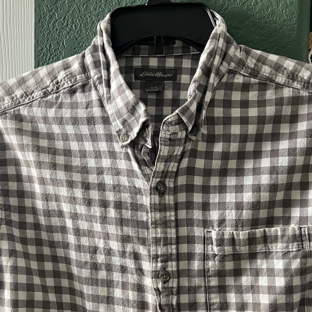Eddie Bauer Men's Gray Plaid Shirt size L